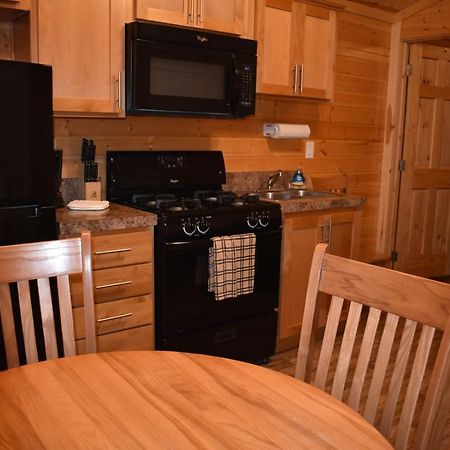 Tall Chief Camping Resort Cottage 1 Pleasant Hill Exterior foto